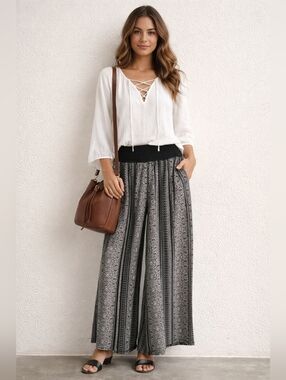 French Laundry Black & White Printed Maxi Pants